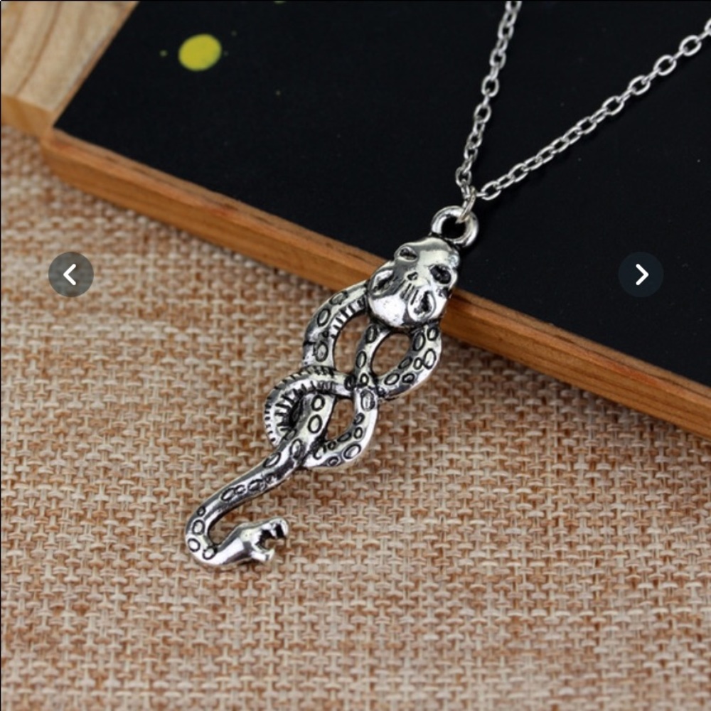 💥Harry Potter Necklace 💥